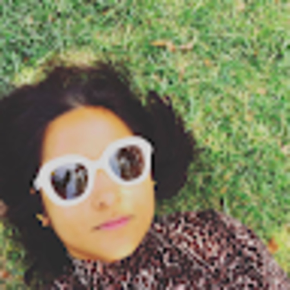 Meet your Posher, Claire